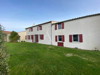  Maison  vendre 6 pices 269 m