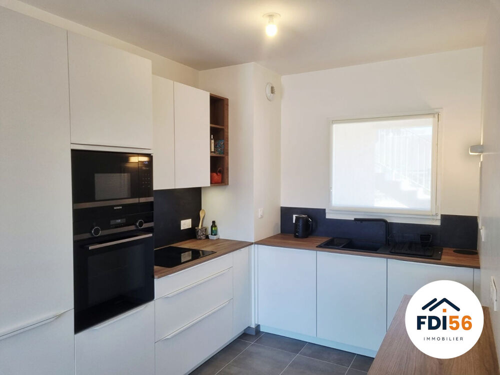 A VENDRE LORIENT- APPARTEMENT 80 m² AVEC TERRASSE ET PATIO - STATIONNEMENT