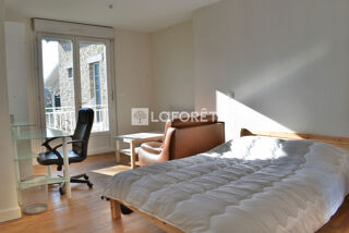  Appartement à louer 3 pièces 68 m²