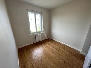  Appartement à louer 3 pièces 53 m²