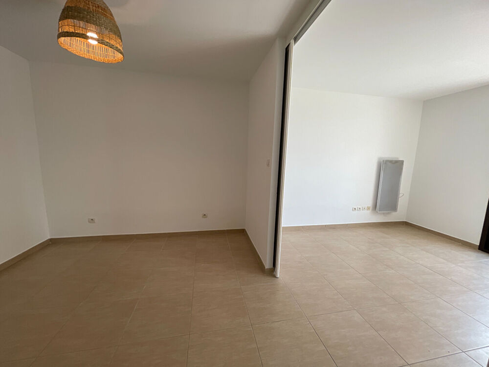 Location Appartement MOULIN TESTAS   - 2 pièce(s) TERRASSE PARKING  - 26 m2 Aix en provence