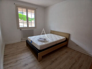  Maison à louer 6 pièces 112 m²