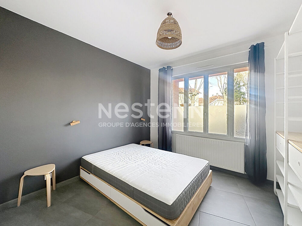 Appartement 2 pièces rénové avec cave hyper centre de BRON - 69500 BRON