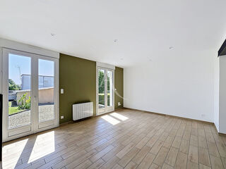  Maison à louer 5 pièces 102 m²