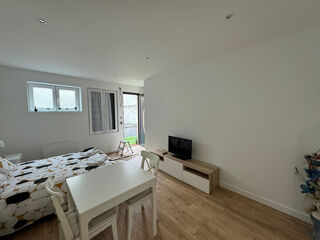  Appartement à louer 1 pièce 25 m²
