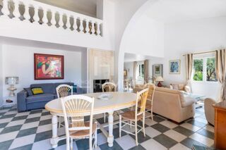  Maison à vendre 6 pièces 191 m²