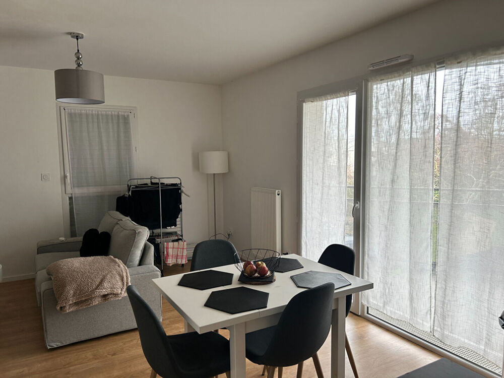 A louer - Appartement T2 meublé avec balcon et place de parking - Les Ponts de Cé