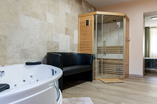  Immeuble  vendre 7 pices 154 m