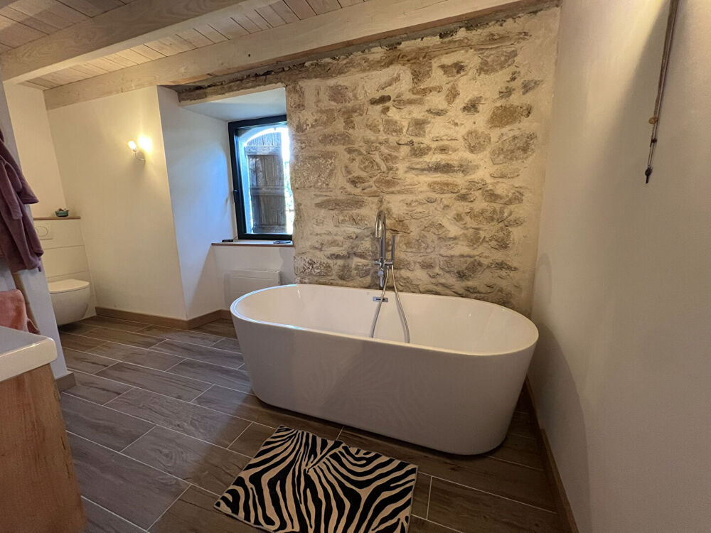 à vendre  Maison Figeac (46100)