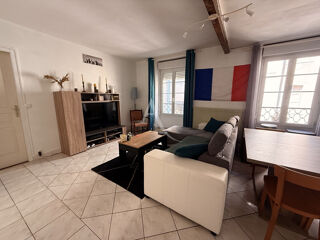  Appartement à louer 3 pièces 65 m²