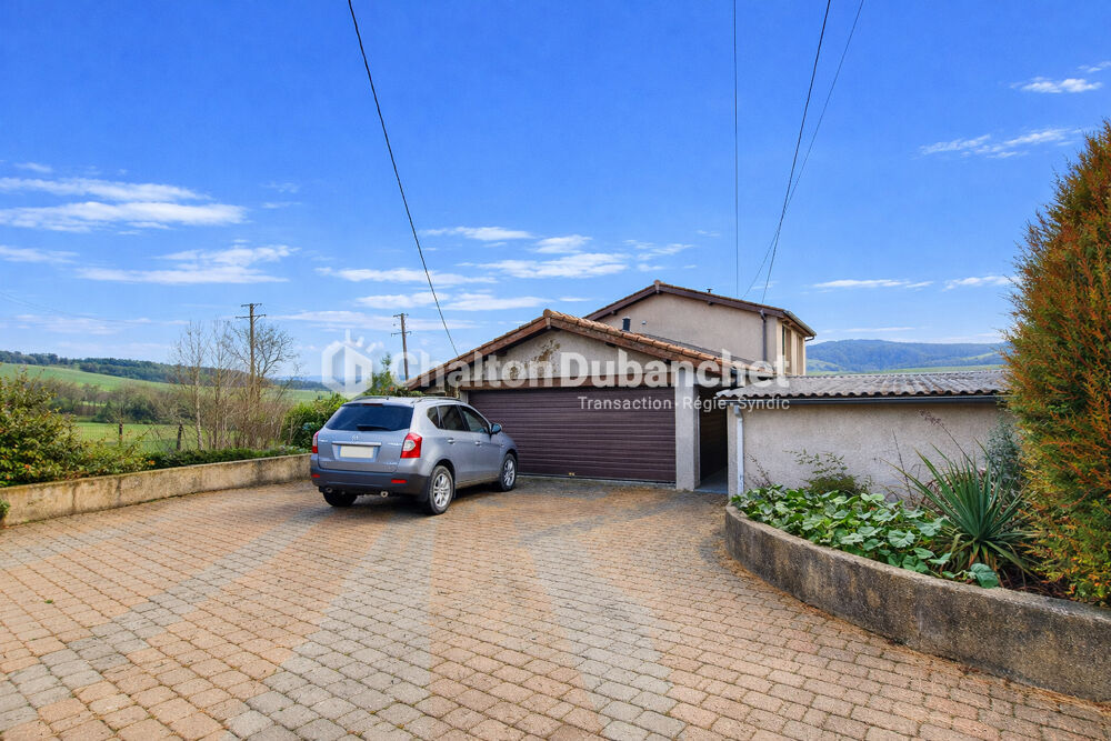 ST JEAN LA BUSSIERE - Maison de 127 m²