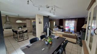  Maison  vendre 7 pices 180 m