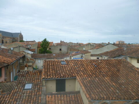  Appartement � louer 1 pi�ce 39 m� Montauban