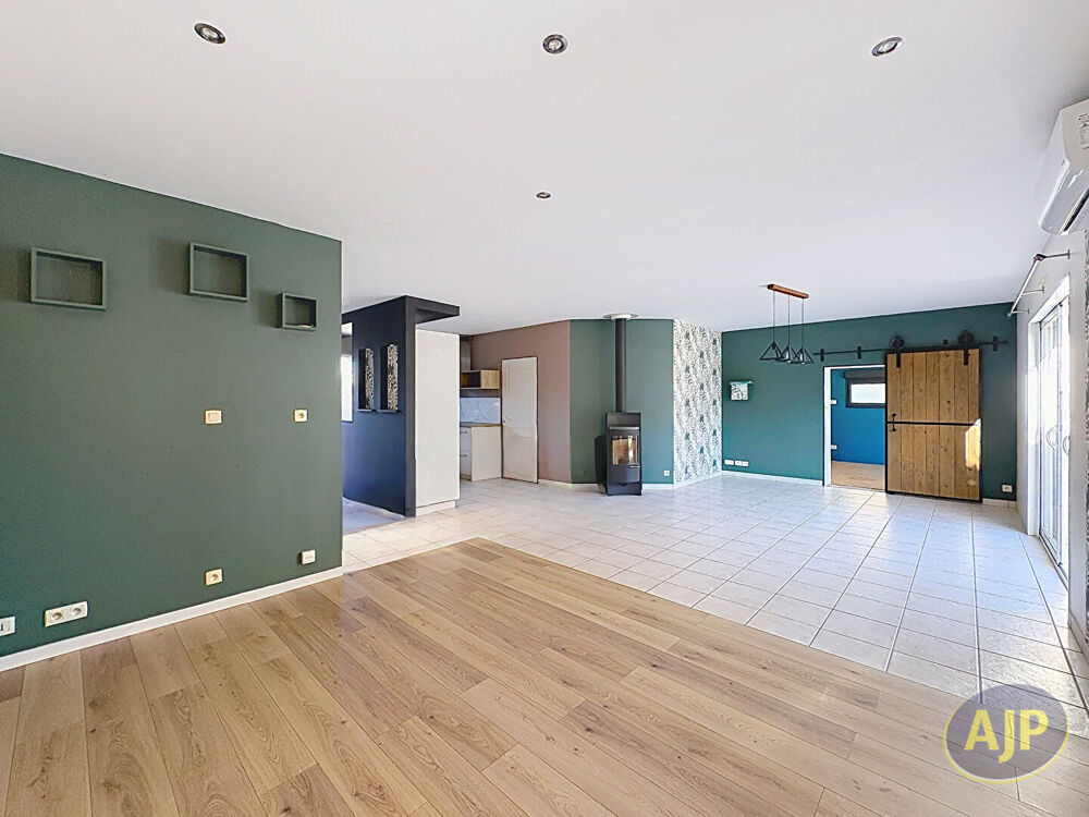 Vente Maison CORPE - Maison de plain-pied - Au calme - Piscine Corpe