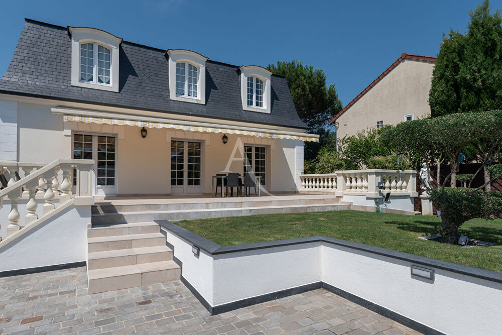 Magnifique mansard rénové à Champs sur Marne