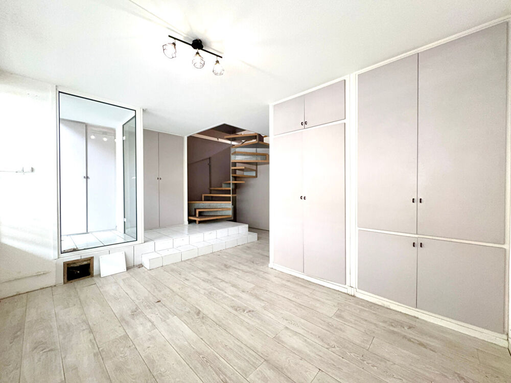 Vente Appartement A Avignon intra-muros - Appartement 3 pièces 100 m2 Avignon