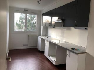  Appartement � louer 3 pi�ces 76 m�