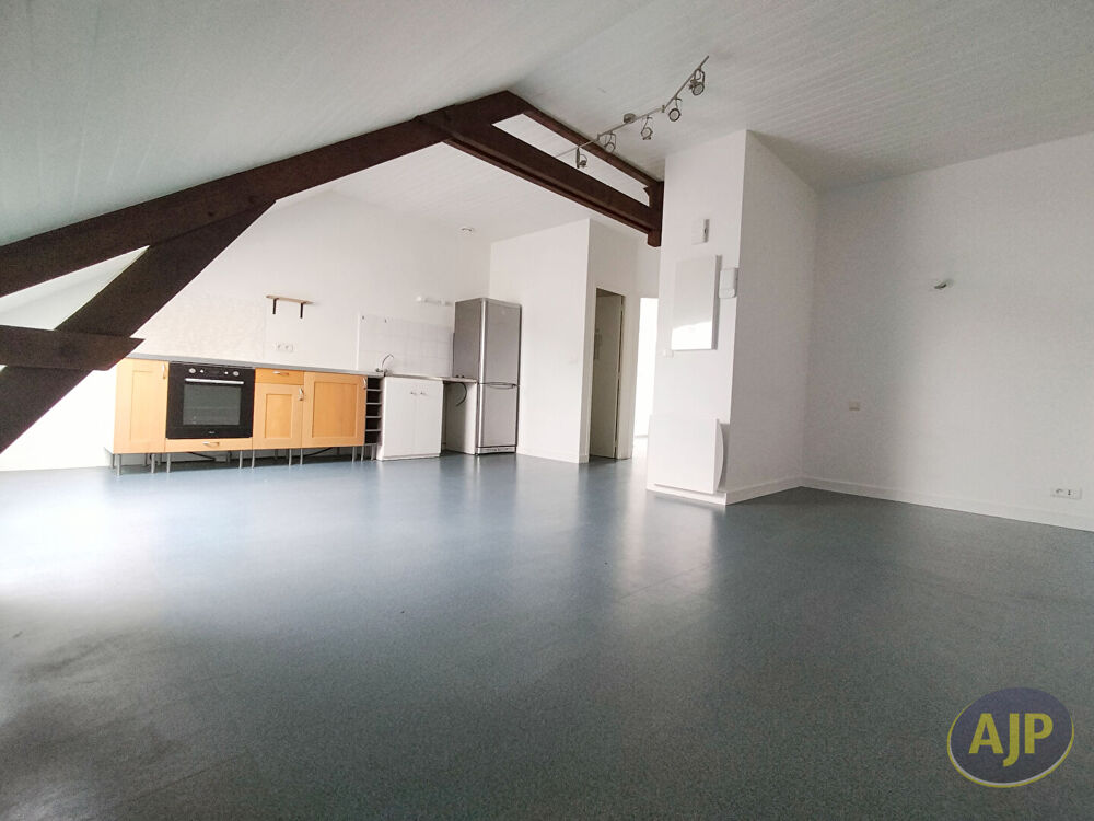 APPARTEMENT BLAIN - 1 pièce(s)