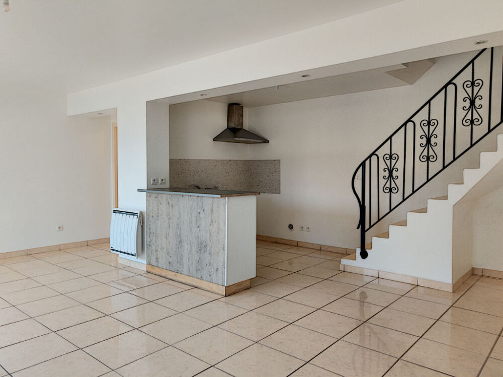 MAISON DE VILLE CAUDEBEC LES ELBEUF - 3 pièces- 80 m2 Vendue louée