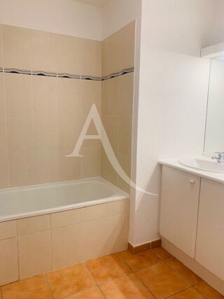  Maison à louer 5 pièces 125 m²