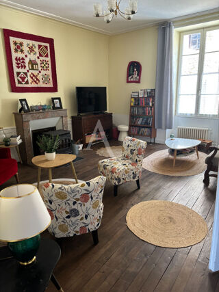  Maison à vendre 10 pièces 305 m²