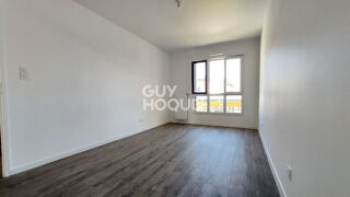 Appartement à louer 3 pièces 65 m²