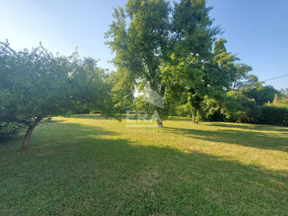  Terrain à vendre 834 m²