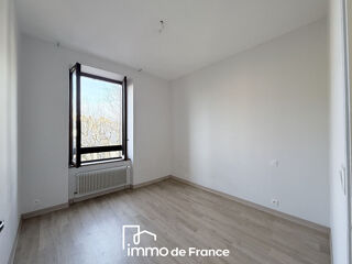  Appartement à vendre 4 pièces 81 m²