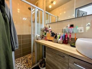  Maison  vendre 8 pices 135 m