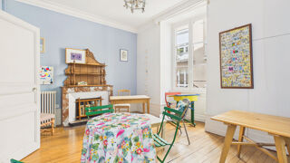  Immeuble à vendre 10 pièces 405 m²