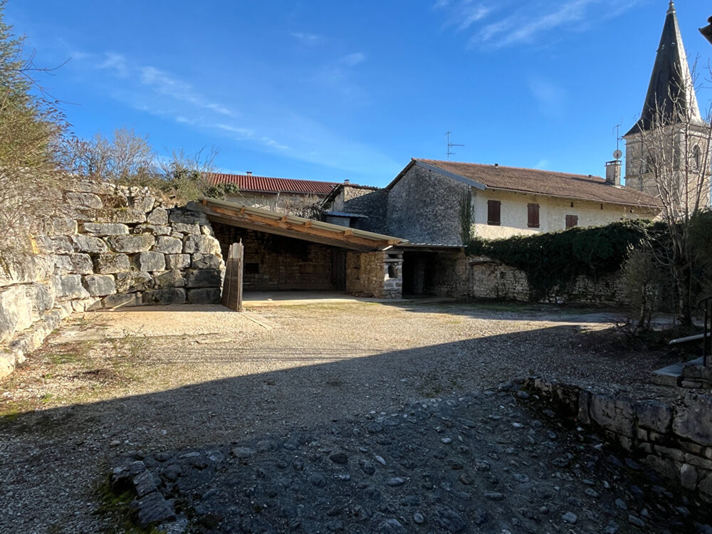 Vente Maison ROMANECHE maison de village de 246 m� Hautecourt romaneche