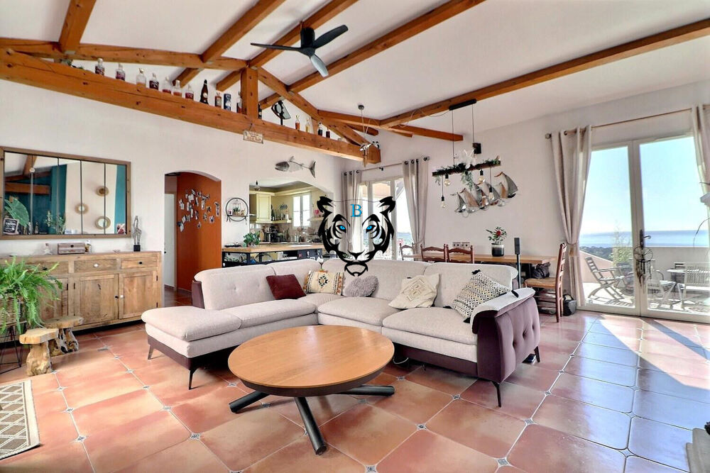 à vendre  Maison Les Issambres (83380)