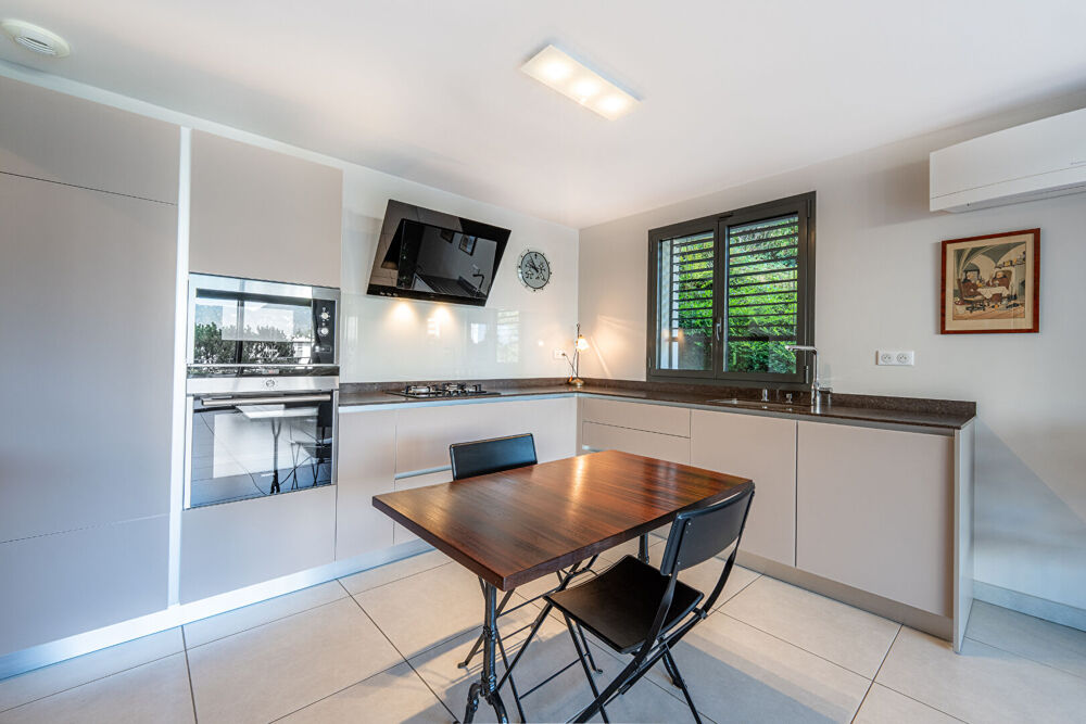 à vendre  Appartement Aix-les-Bains (73100)