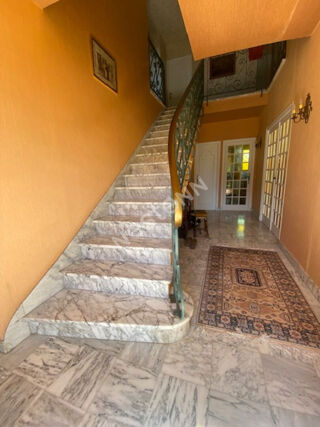  Maison � vendre 7 pi�ces 236 m�