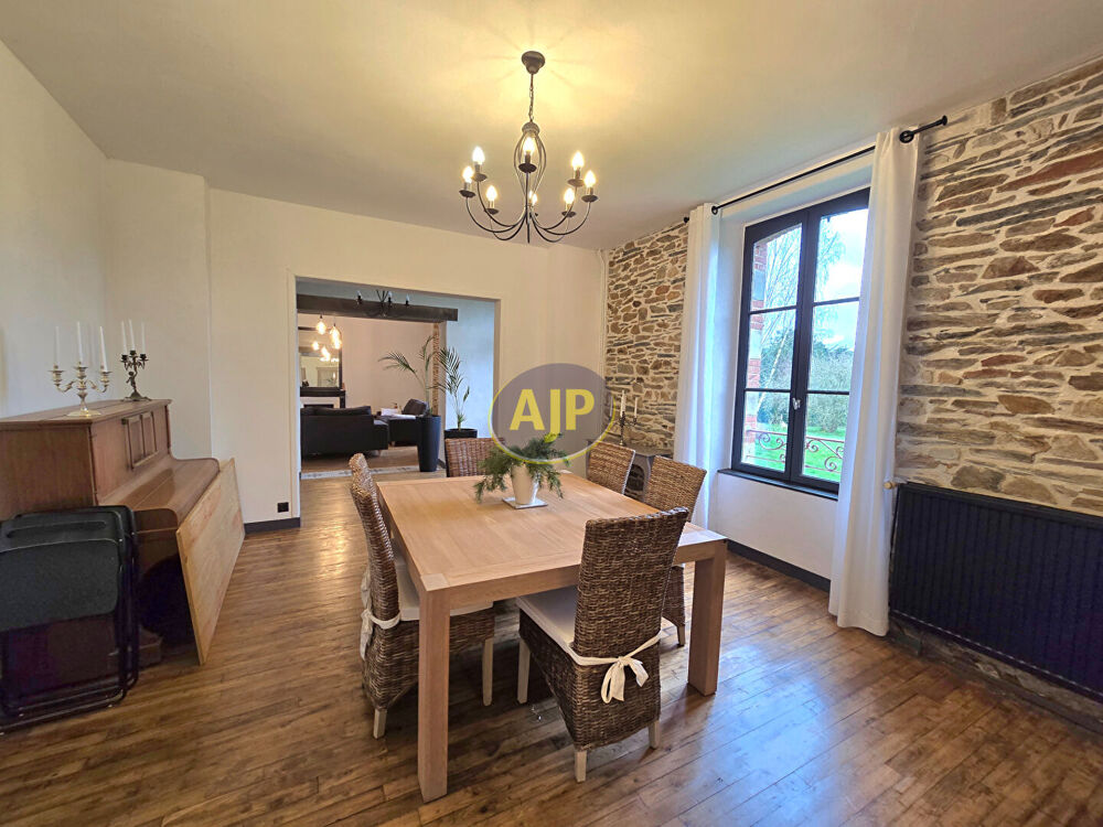 Maison Bourgeoise Guemene Penfao 8 pièces, 228 m² , grenier et terrain