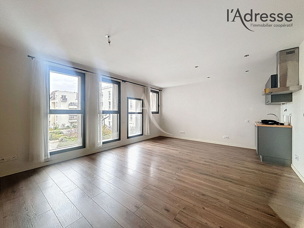 Location Appartement Studio de 32m² /Parking  - Centre-ville de Suresnes Suresnes