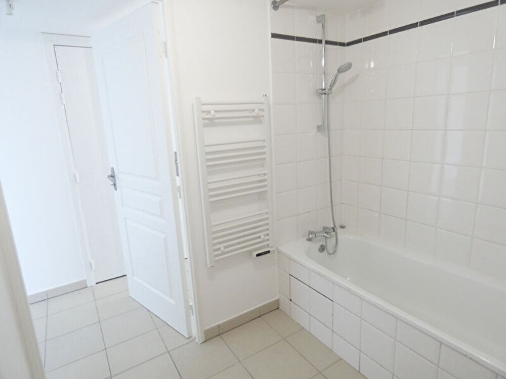 Location Appartement Toulouse 31200 Croix daurade Beau T5 Récent de 103m² Terrasse de 50.03m² deux places de parking Toulouse