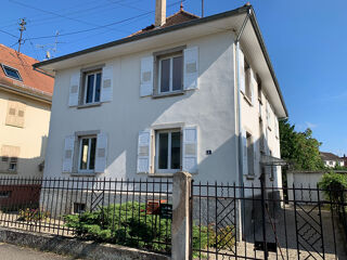  Maison à vendre 9 pièces 182 m²