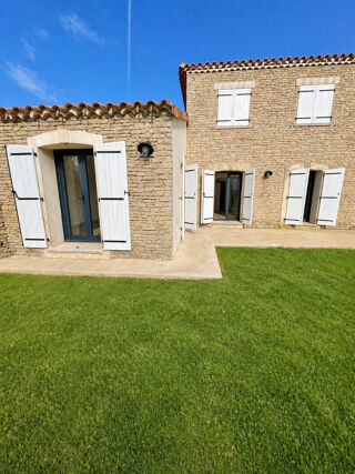  Maison � louer 5 pi�ces 146 m�