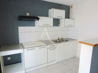  Appartement à louer 3 pièces 56 m²