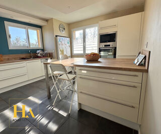  Maison � vendre 6 pi�ces 175 m�