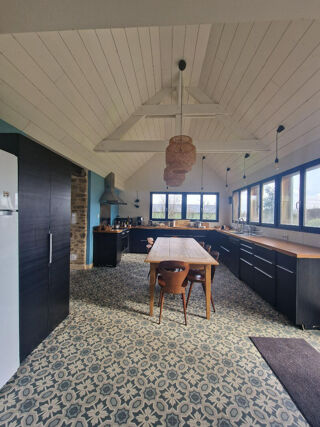  Maison  louer 6 pices 274 m