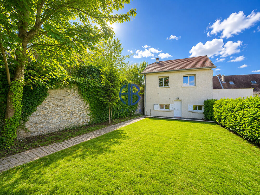 Vente Maison Charmante maison individuelle rénovée de 102,41 m² au coeur du village des Avenières Les avenieres veyrins thuellin