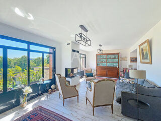  Maison  vendre 6 pices 204 m