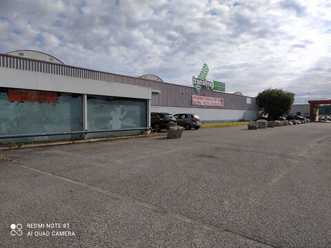 Local commercial  axe N12 96 m2 1217 27130 Verneuil d avre et d iton