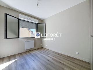  Appartement à louer 3 pièces 63 m²