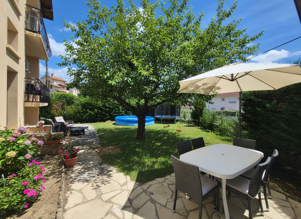 Vente Appartement Appartement T3 de 72 m² avec jardin, deux balcons, grand garage Millau
