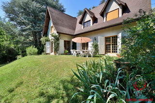  Maison à vendre 8 pièces 260 m²