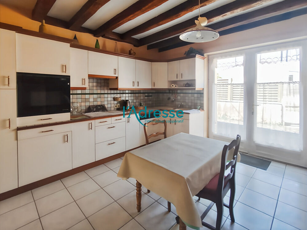 Maison Saint Laurent Des Autels 4 pièce(s) 134 m2