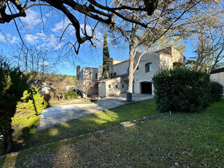  Maison à vendre 9 pièces 435 m²